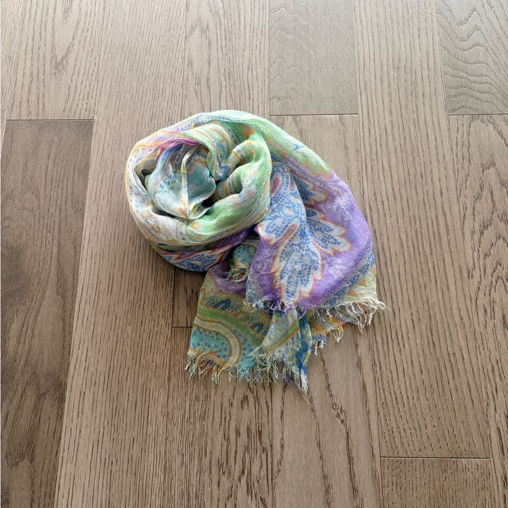 Lightweight Pastel Paisley Scarf